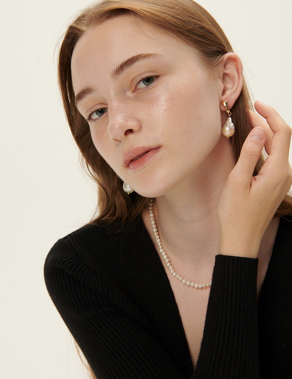 Classic baroque pearl earrings